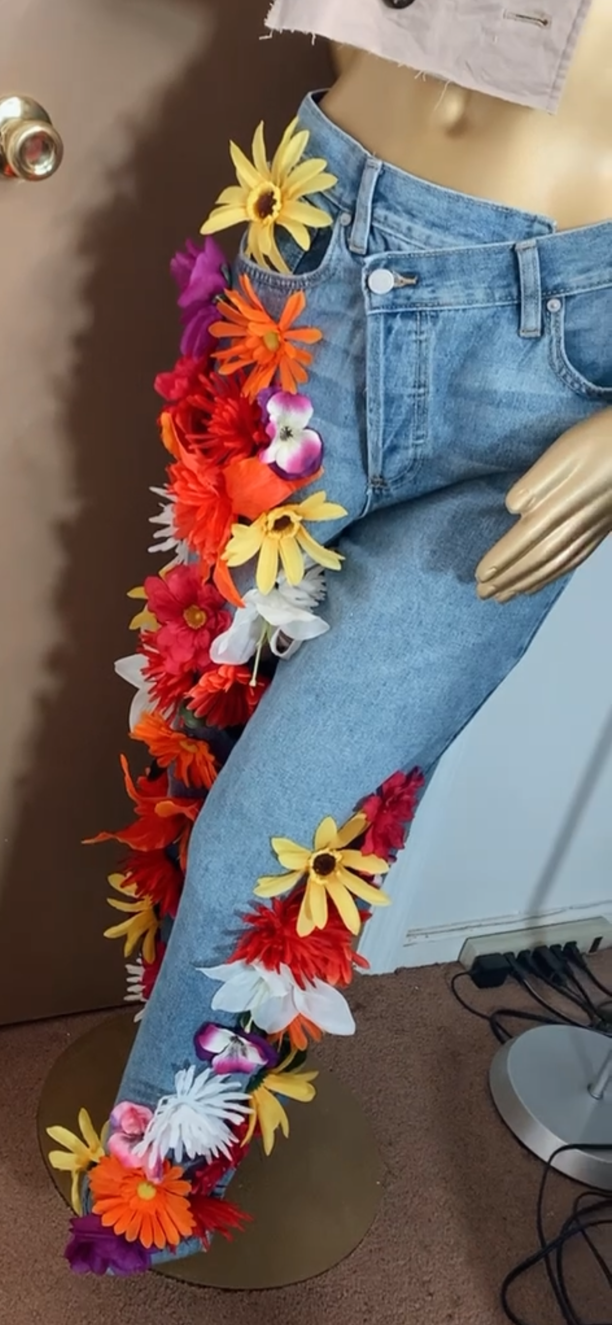 Head Turner Floral Jeans